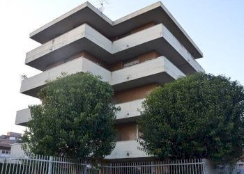 Facciata - Bilocale via Alberone, 4, Gallarate - foto 1