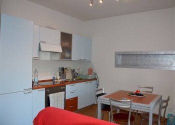 Cucina - Bilocale via Alberone, 4, Gallarate - foto 4