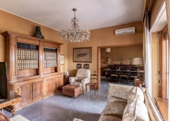 Salone - Appartamento via Salsomaggiore, 4, Roma - foto 2