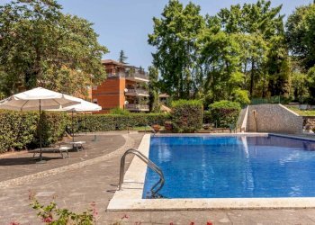 Piscina - Appartamento via Salsomaggiore, 4, Roma - foto 21