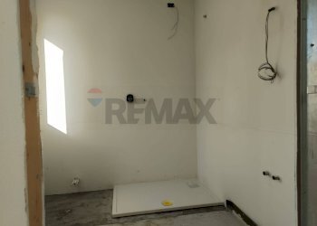 Stanza vuota - Trilocale via Castello, Canzo - foto 17