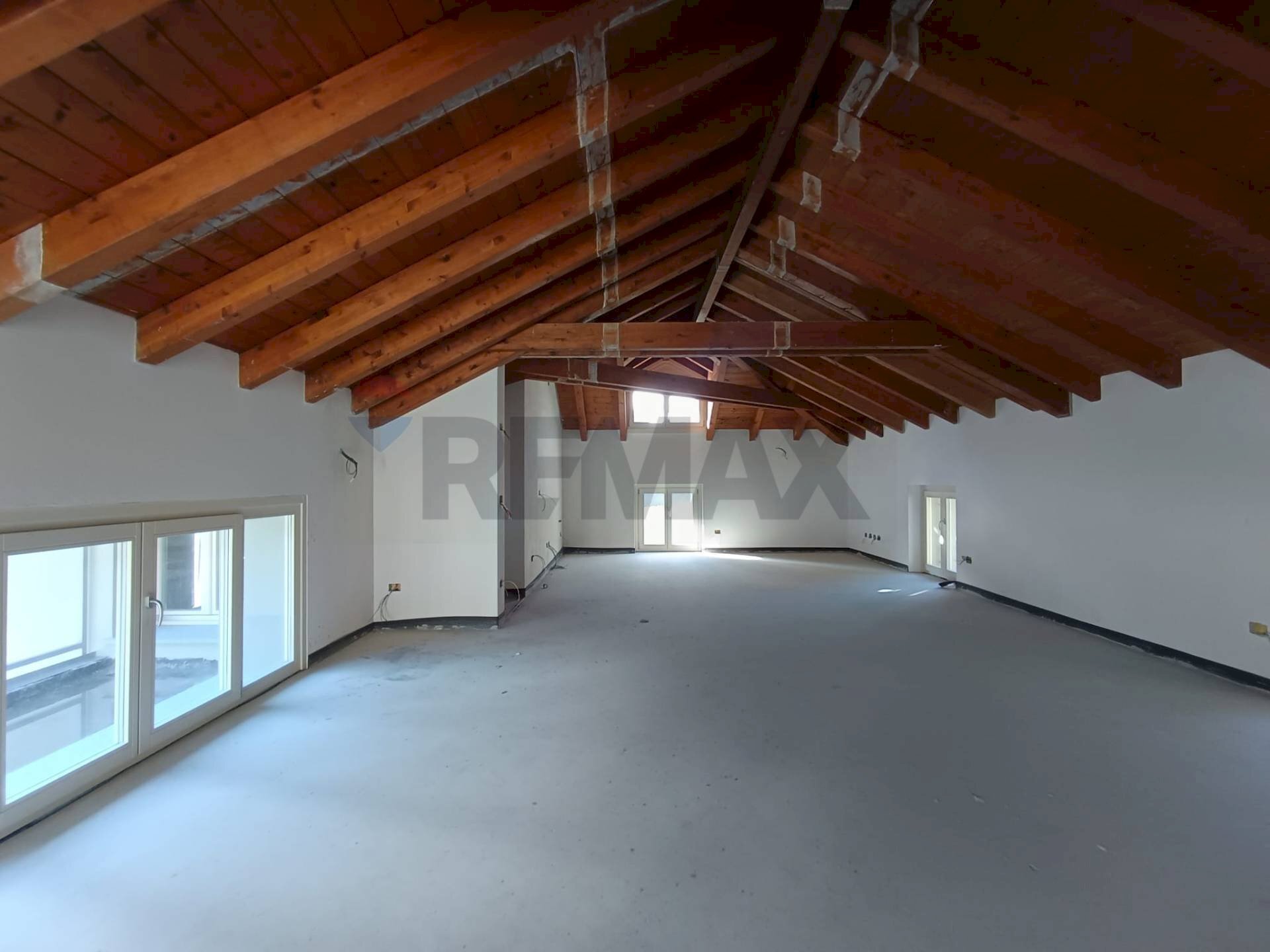 Stanza vuota - Attico Via Castello, Canzo - foto 1