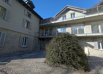 Edificio all\'aperto - Attico Via Castello, Canzo - foto 7