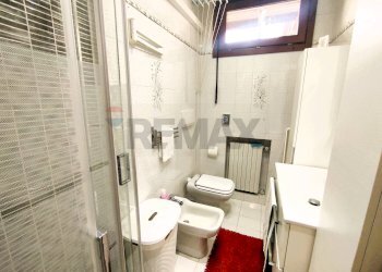 Bagno - Trilocale via manzoni
 
5, Fino Mornasco - foto 10