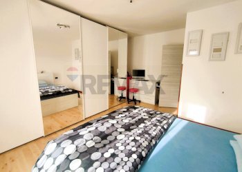 Camera / camera da letto - Trilocale via manzoni
 
5, Fino Mornasco - foto 14