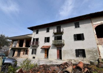 Facciata - Rustico via Verguino, Isola d'Asti - foto 34
