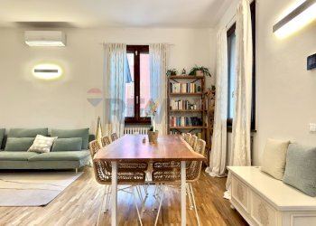Sala da pranzo - Casa indipendente Via Prospero Martelli
 
66, Vezzano sul Crostolo - foto 4