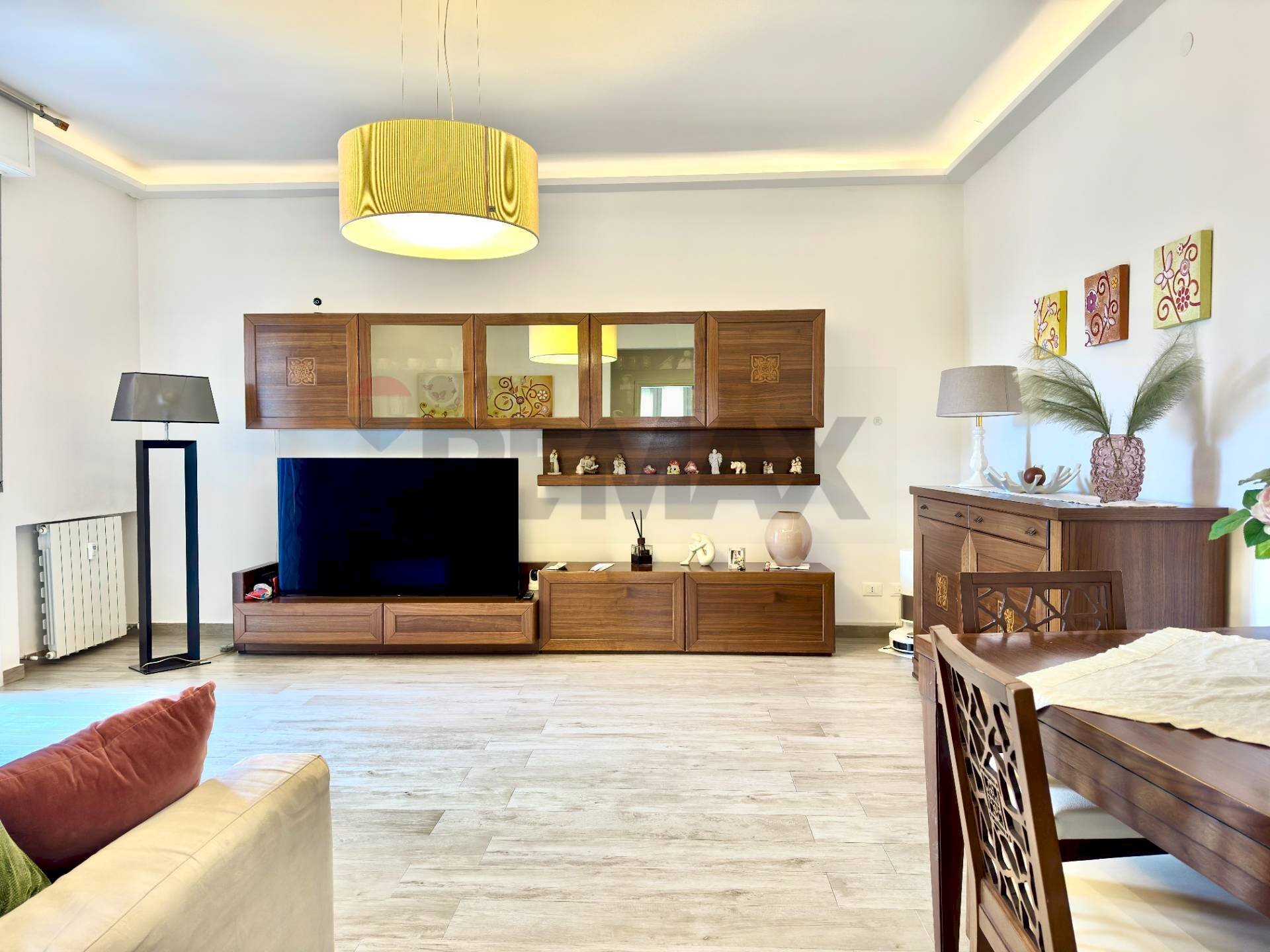 Sala da pranzo - Quadrilocale Via Alcide Cervi
 
1, Reggio nell'Emilia - foto 3