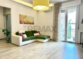 Soggiorno - Quadrilocale Via Alcide Cervi
 
1, Reggio nell'Emilia - foto 5