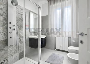 Bagno - Quadrilocale Via Alcide Cervi
 
1, Reggio nell'Emilia - foto 16