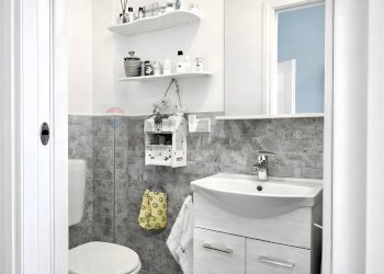 Bagno - Quadrilocale Via Alcide Cervi
 
1, Reggio nell'Emilia - foto 18