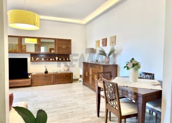 Sala da pranzo - Quadrilocale Via Alcide Cervi
 
1, Reggio nell'Emilia - foto 5