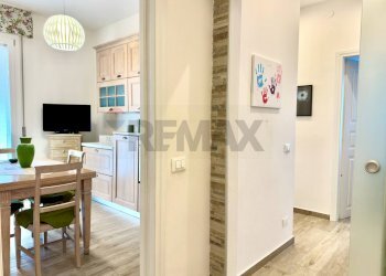 Sala da pranzo - Quadrilocale Via Alcide Cervi
 
1, Reggio nell'Emilia - foto 15