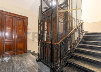 Scale - Apartment Torino - photo 27