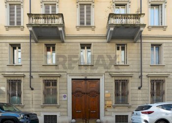 Edificio all\'aperto - Apartment Torino - photo 31