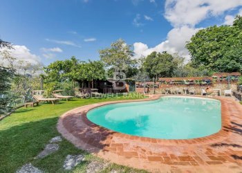 Foto 2 - Rustico Via Monte di Pietracuta
 
1, San Leo - foto 2