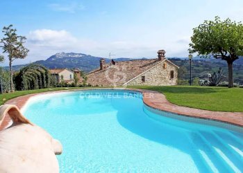 Foto 3 - Rustico Via Monte di Pietracuta
 
1, San Leo - foto 3