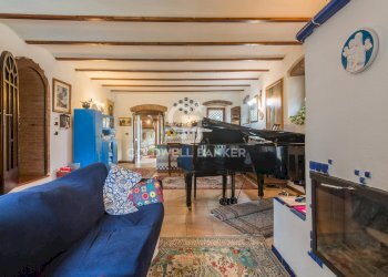 Foto 10 - Rustico Via Monte di Pietracuta
 
1, San Leo - foto 10