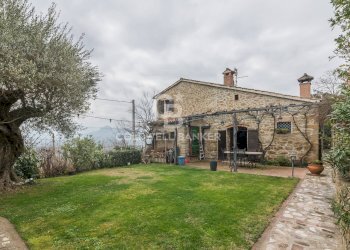 Foto 38 - Rustico Via Monte di Pietracuta
 
1, San Leo - foto 38