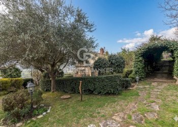 Foto 40 - Rustico Via Monte di Pietracuta
 
1, San Leo - foto 40