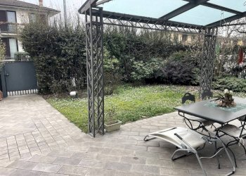 Giardino - Villa viale Venezia, Lodi - foto 9