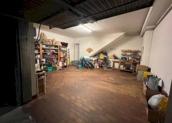 Box auto - Villa a Schiera Alessandria - foto 32