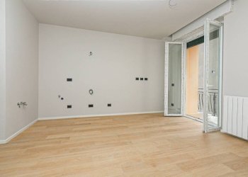 Cucina - Bilocale via Assarotti, 17A, Genova (zona Castelletto) - foto 3