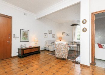 Salone - Appartamento corso Firenze, 80, Genova (zona Castelletto) - foto 7