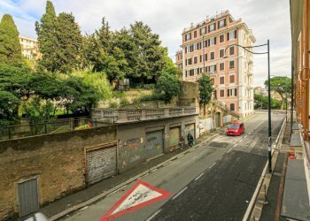 Vista - Appartamento corso Firenze, 80, Genova (zona Castelletto) - foto 11