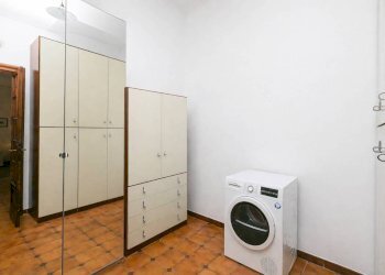 Lavanderia - Appartamento corso Firenze, 80, Genova (zona Castelletto) - foto 18