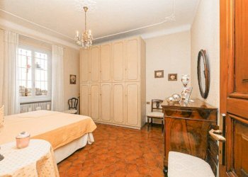 Camera da letto - Appartamento corso Firenze, 80, Genova (zona Castelletto) - foto 41