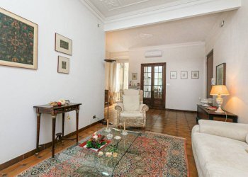 Salone - Appartamento corso Firenze, 80, Genova (zona Castelletto) - foto 7