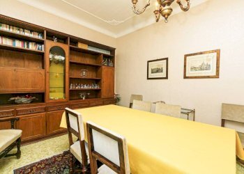 Salone - Appartamento corso Firenze, 80, Genova (zona Castelletto) - foto 14