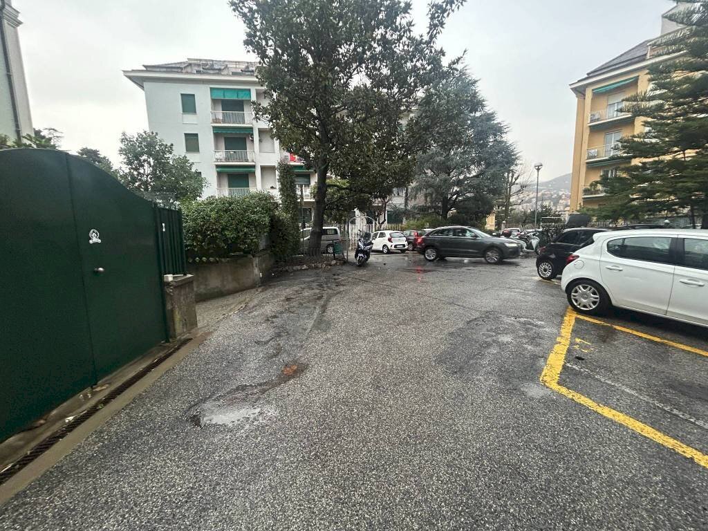 Zona - Magazzino via Luigi Devoto, Genova (zona Quarto) - foto 3