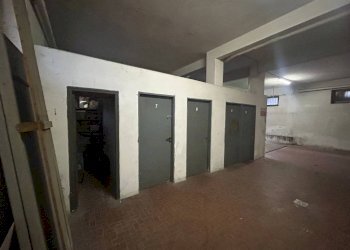 Cantina - Magazzino via Luigi Devoto, Genova (zona Quarto) - foto 8