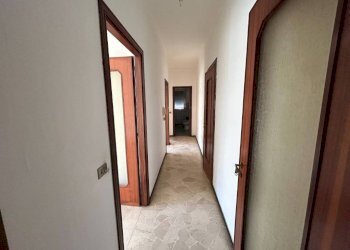 Corridoio - Quadrilocale via dell'Alloro, Genova (zona Sestri Ponente) - foto 12