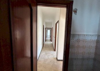 Corridoio - Quadrilocale via dell'Alloro, Genova (zona Sestri Ponente) - foto 26