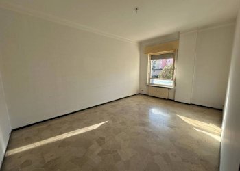 Cucina - Quadrilocale via dell'Alloro, Genova (zona Sestri Ponente) - foto 6