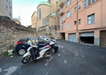Posto macchina - Warehouse via Donghi, Genova (neighborhood Marassi) - photo 15
