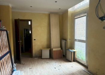 Stanza non arredata - Warehouse via Donghi, Genova (neighborhood Marassi) - photo 24