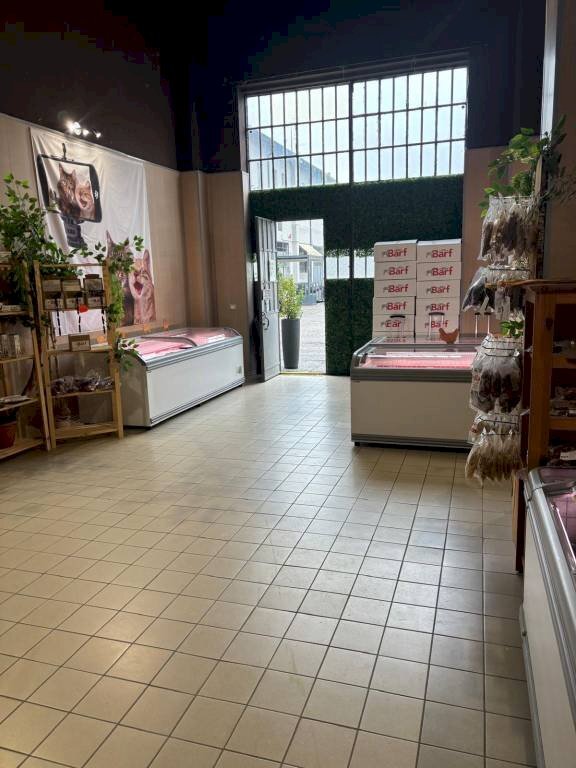 Interno non residenziale - Shop via Monte Grappa, 28, Pavia - photo 2