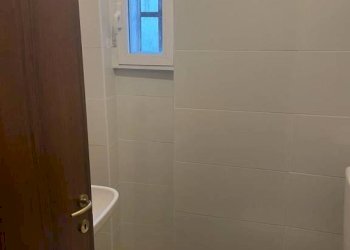 Bagno - Shop via Monte Grappa, 28, Pavia - photo 14