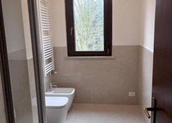 Bagno - Trilocale via Giovanni Amendola, Pavia - foto 14