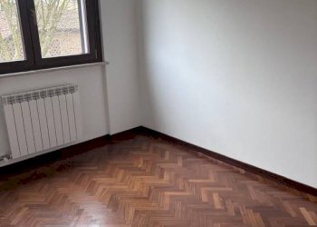 Camera da letto - Trilocale via Giovanni Amendola, Pavia - foto 17