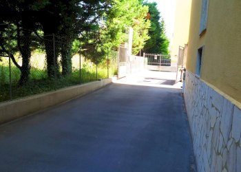 Cortile interno - Box via Milano, Parma - photo 3