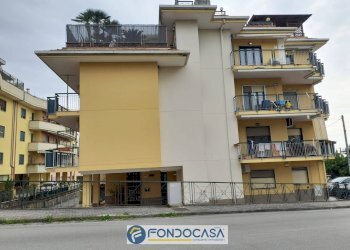 Foto 2 - Bilocale via vittorio emanuele III
 
210, Pontecagnano Faiano - foto 2