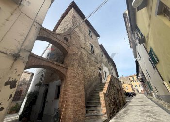 Edificio all\'aperto - Appartamento Via Del Poggetto
 
7/9, Castiglione in Teverina - foto 2