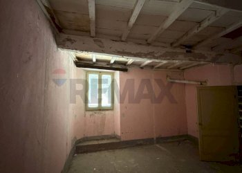 Stanza vuota - Appartamento Via Del Poggetto
 
7/9, Castiglione in Teverina - foto 17