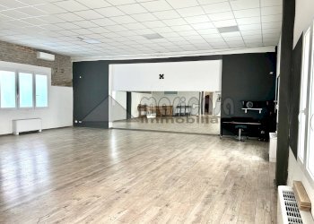 Foto 1 - Locale Commerciale via don Minzoni, Portomaggiore - foto 1