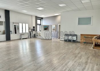 Foto 2 - Locale Commerciale via don Minzoni, Portomaggiore - foto 2